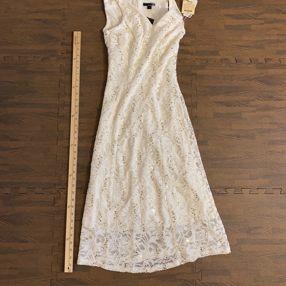 NWT | Sleeveless Ivory Lace Dress l Size 4 - Picture 7 of 13